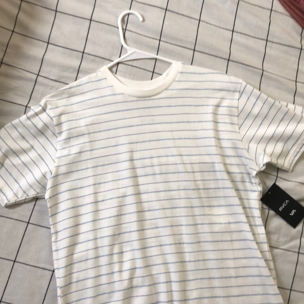 RVCA Tee NWT